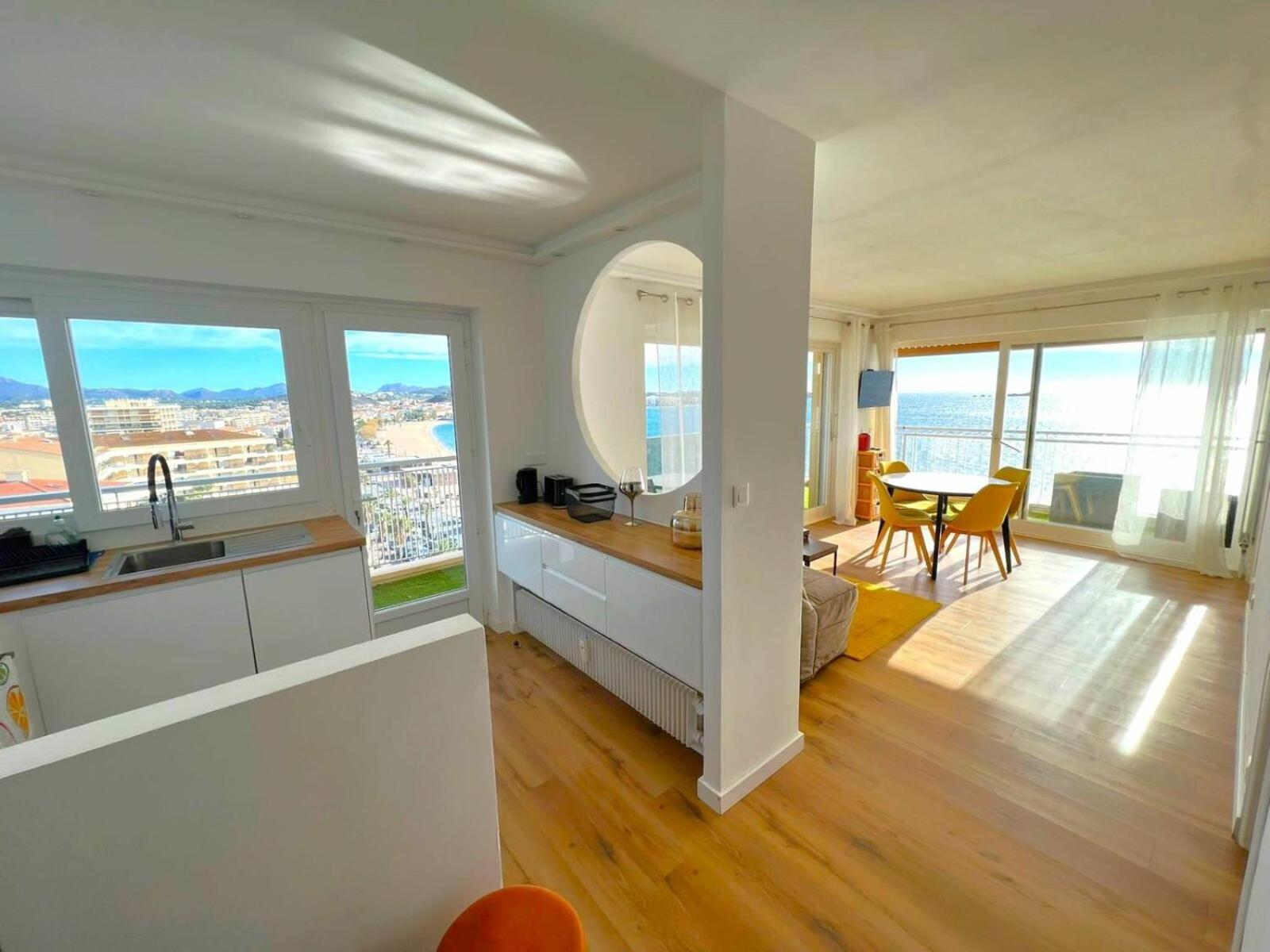 Frejus Plage - T2 -Vue Mer Feerique エクステリア 写真